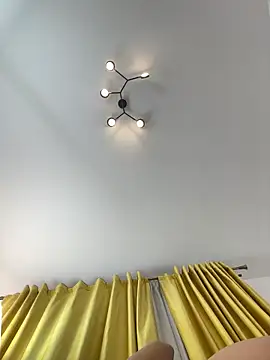 CelineReys online show from October 2025 05:01:01 PM