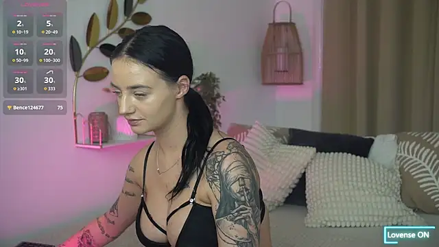 LexiiDarling online show from December 2025 06:35:02 PM