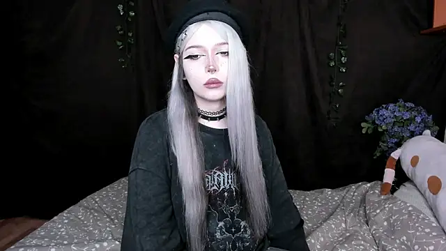 amelia mays xx online show from December 2025 08:14:01 AM