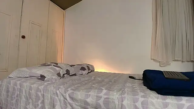 Snapshot of pleasurecompany3 chatting on November 2025 03:21:01 AM pleasurecompany3 online show from November 2025 03:21:01 AM