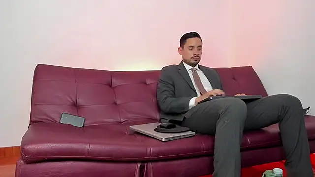 Snapshot of pleasurecompany3 chatting on October 2025 07:24:02 PM pleasurecompany3 online show from October 2025 07:24:02 PM