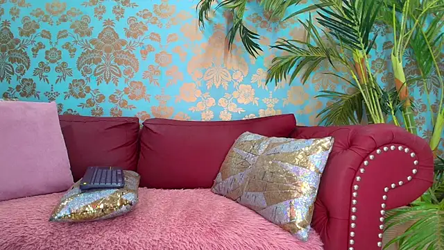 EmmaReyez online show from December 2025 05:34:02 PM