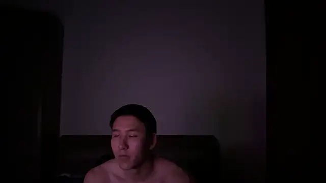 Snapshot of aliktasty chatting on March 2025 09:10:02 PM aliktasty online show from March 2025 09:10:02 PM