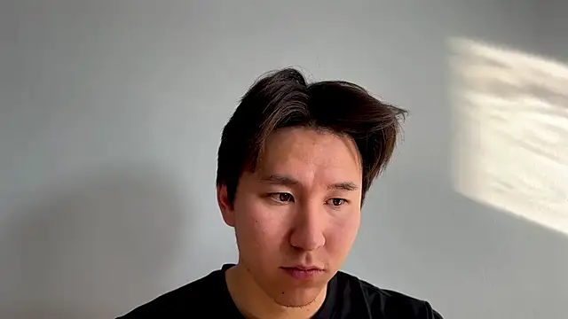 Snapshot of aliktasty chatting on October 2025 08:05:01 AM aliktasty online show from October 2025 08:05:01 AM