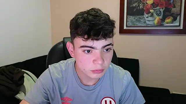 lukeboyce33 online show from September 2025 11:29:02 PM