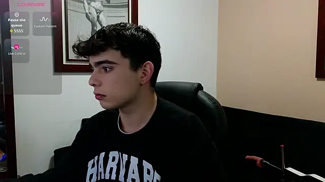 lukeboyce33 online show from April 2026 03:13:02 AM