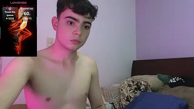 lukeboyce33 online show from May 2026 11:09:02 PM