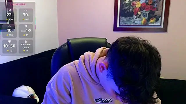 lukeboyce33 online show from October 2025 12:32:02 AM