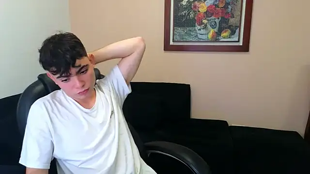 lukeboyce33 online show from October 2025 10:18:02 PM