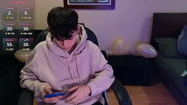 lukeboyce33 online show from February 2026 12:39:02 AM