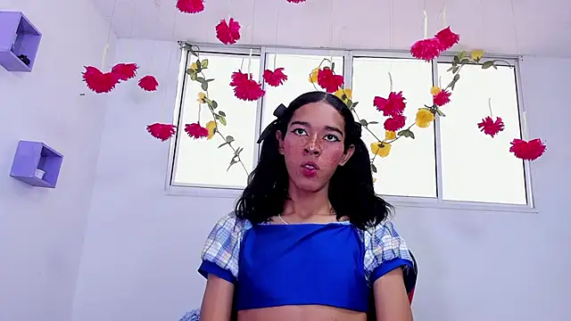 Snapshot of Mariana-ofc chatting on March 2025 01:12:02 PM Mariana-ofc online show from March 2025 01:12:02 PM