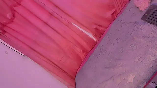 Mariana-ofc online show from November 2025 11:14:02 AM