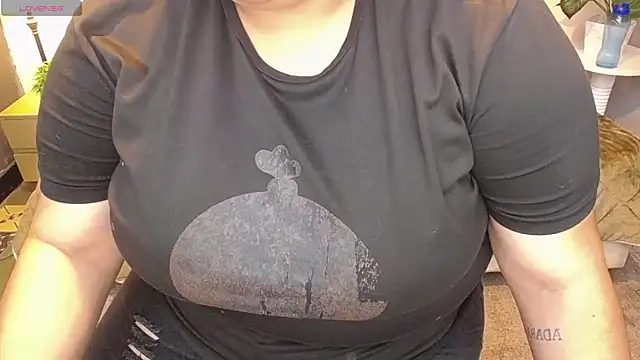 ailyn maury online show from April 2026 01:10:01 AM