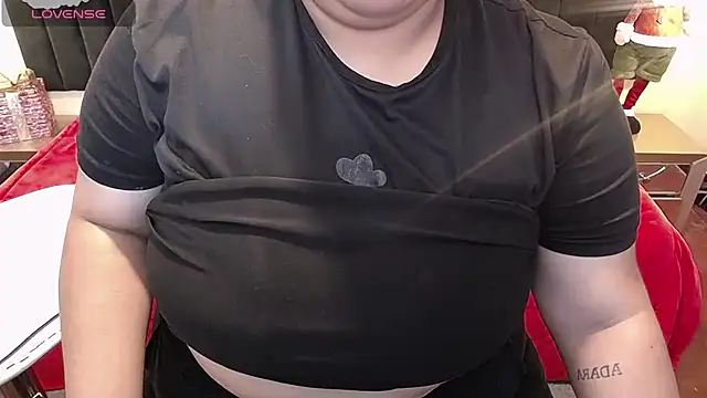 ailyn maury online show from December 2025 01:28:02 AM