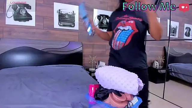 SammyDesire 10 online show from March 2026 08:20:02 PM