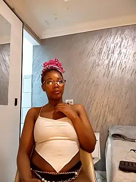 Hotytoty26 online show from October 2025 06:31:01 PM