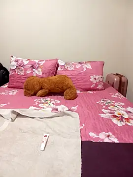 Hotytoty26 online show from February 2026 07:22:01 PM