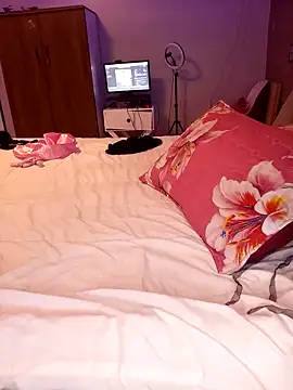 Hotytoty26 online show from January 2026 02:50:01 AM