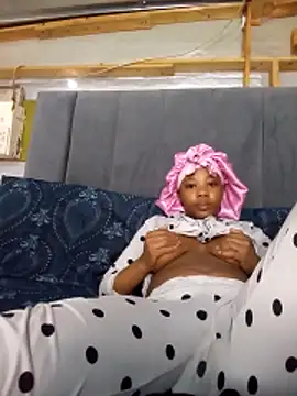 Hotytoty26 online show from December 2025 09:47:02 AM