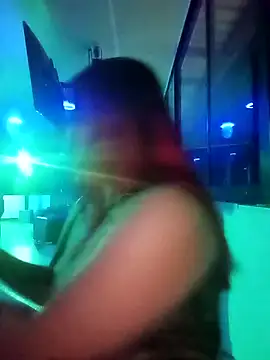 LEIDY LORENA online show from October 2025 06:15:01 AM