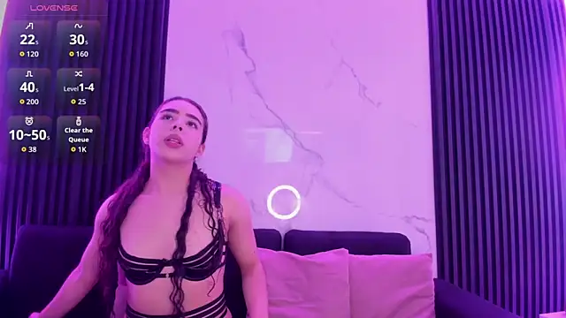 MiaScott5 online show from October 2025 04:00:01 AM