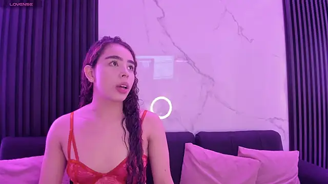 MiaScott5 online show from October 2025 04:44:02 AM