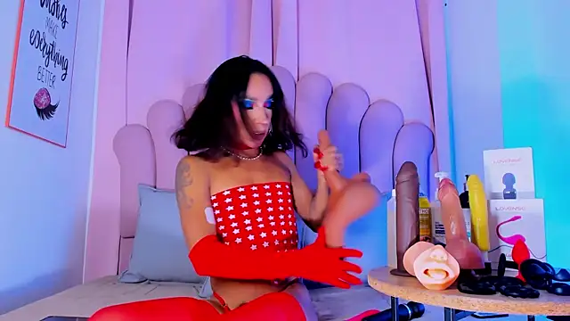 NicoleMadrird online show from July 2026 07:40:02 PM