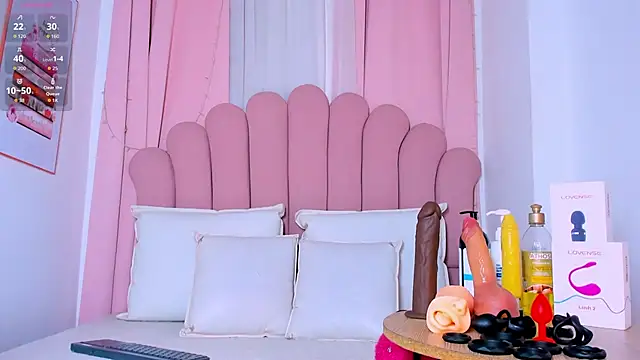 NicoleMadrird online show from March 2026 12:29:01 PM