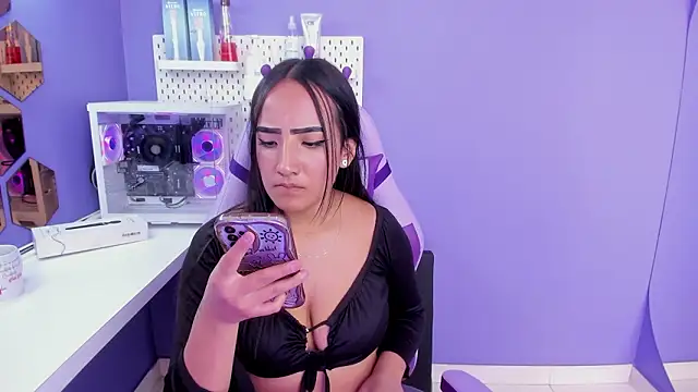 Alice 26  online show from March 2026 02:24:01 PM