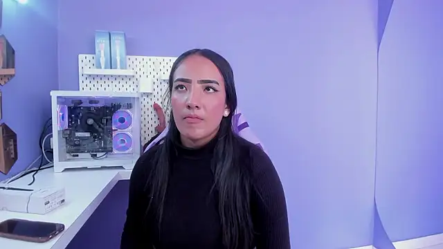 Alice 26  online show from March 2026 01:42:01 PM