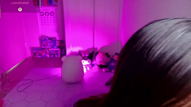 miharu01 online show from December 2025 01:02:02 PM