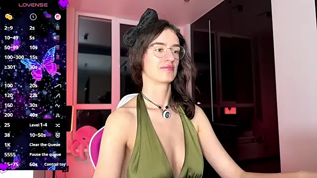 TwinTemptations online show from April 2026 05:19:02 PM