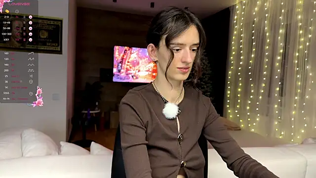 TwinTemptations online show from November 2025 07:14:01 PM