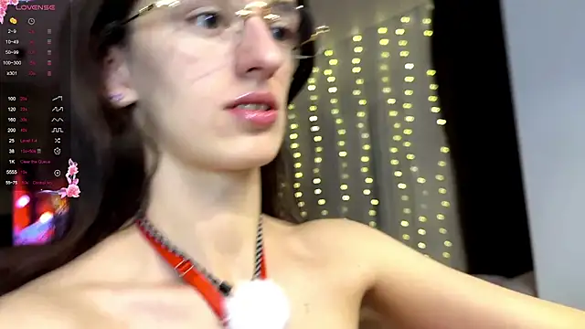 TwinTemptations online show from November 2025 07:58:01 PM