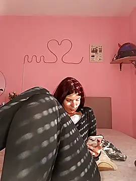 MeCherryy online show from September 2025 02:01:01 PM