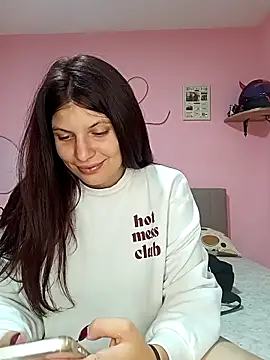 MeCherryy online show from September 2025 04:46:01 PM