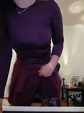 MeCherryy online show from June 2026 08:20:01 PM