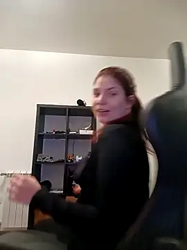 MeCherryy online show from December 2025 09:07:02 PM