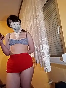 MeCherryy online show from March 2025 10:54:01 PM