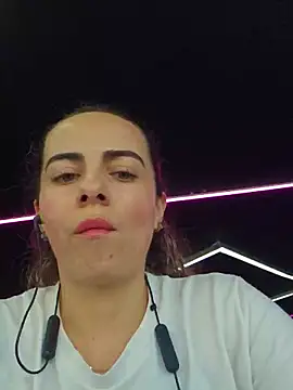 Snapshot of Sairy_ chatting on June 2026 08:25:02 PM Sairy online show from June 2026 08:25:02 PM