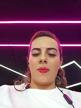 Sairy  online show from April 2026 07:06:02 PM