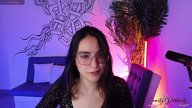 Emmi Roberts online show from March 2026 10:17:01 PM