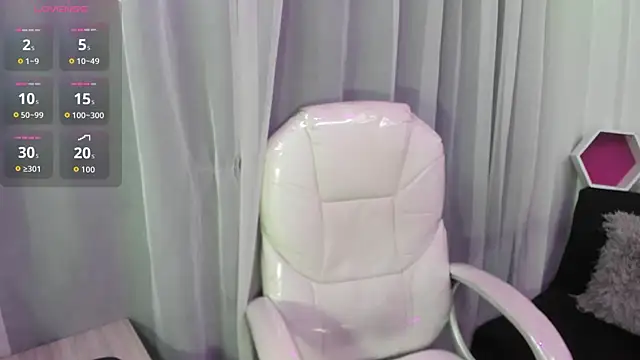 Pretty Johnson  online show from February 2026 11:32:02 AM