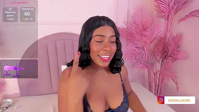 Kendallbleer online show from November 2025 12:30:01 PM