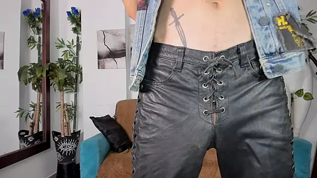 Giotrashy online show from January 2026 11:21:02 PM