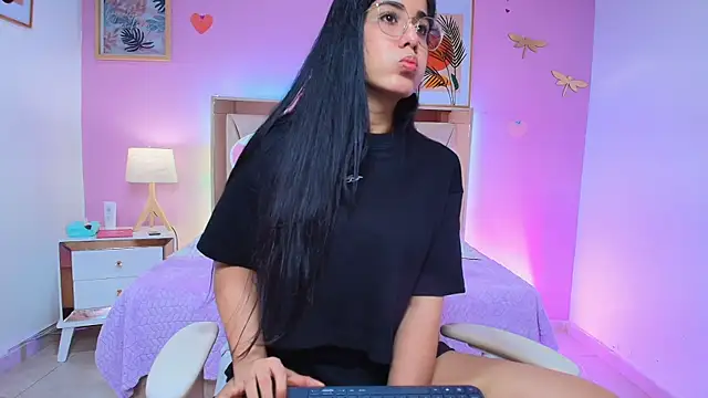 krystal stonee online show from March 2025 12:46:01 PM