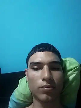 Snapshot of Saul_yei chatting on March 2025 03:39:01 PM Saul yei online show from March 2025 03:39:01 PM