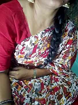Snapshot of Shalini_telugu09 chatting on June 2026 01:50:02 PM Shalini telugu09 online show from June 2026 01:50:02 PM