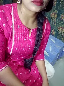 Snapshot of Shalini_telugu09 chatting on June 2026 03:24:02 PM Shalini telugu09 online show from June 2026 03:24:02 PM