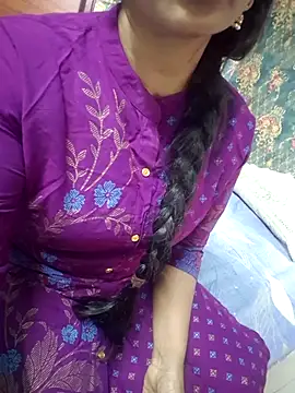 Snapshot of Shalini_telugu09 chatting on June 2026 07:19:02 AM Shalini telugu09 online show from June 2026 07:19:02 AM